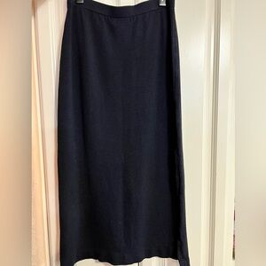 St. John Classic Black Pencil Skirt